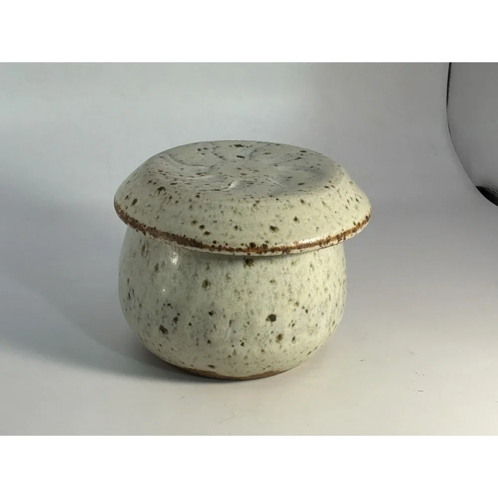Handmade Butter Keeper Shinto Style Ceramics Milky White With Rust‎ Spots
